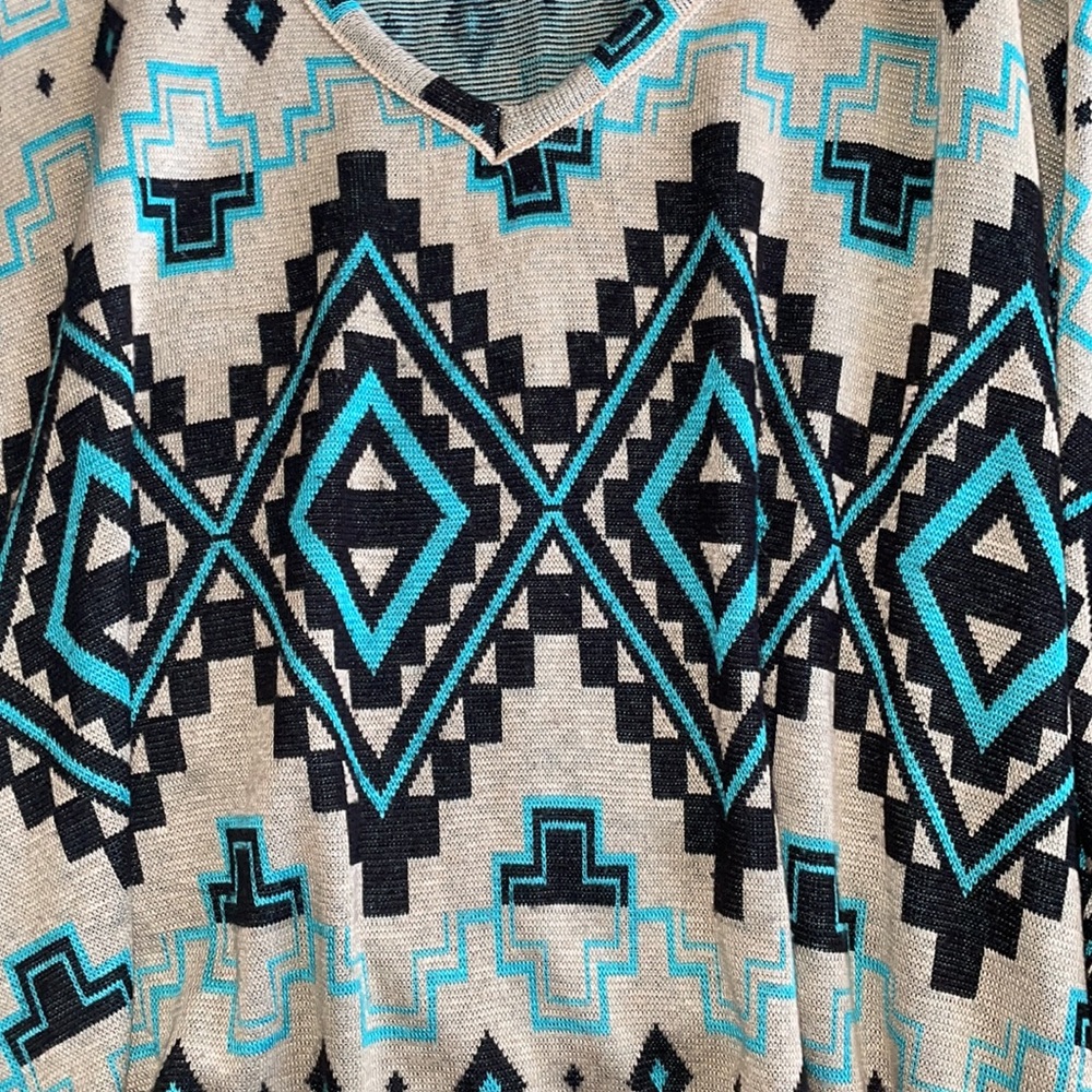 Large Overthrow Boho Shirt - Picture 5 of 7